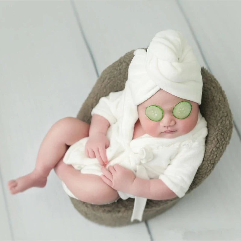 Peignoir Bébé en Coton avec Serviette – Ensemble Doux & Chaud pour Bain ou Shooting Photo (0-6 mois)