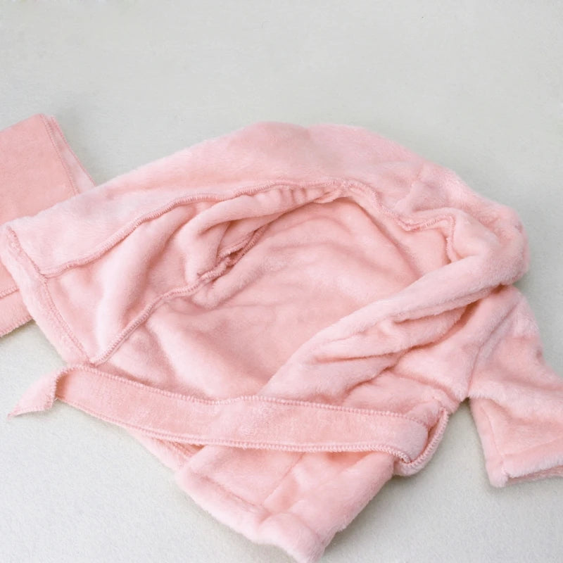 Peignoir Bébé en Coton avec Serviette – Ensemble Doux & Chaud pour Bain ou Shooting Photo (0-6 mois)