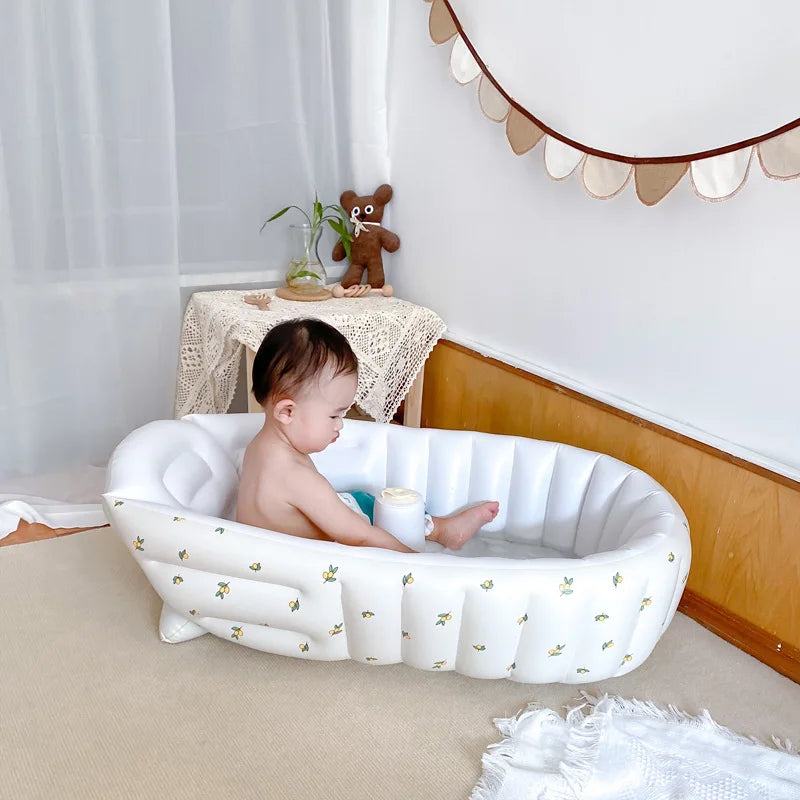 Baignoire Gonflable Bébé Enfant Cartoon Pliable 90x55cm – Portable Intérieur & Extérieur | 0-8 Ans