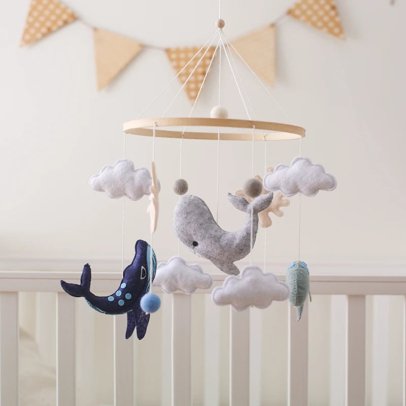 Mobile Hochet Bois & Crochet Bébé – Cloche Lit Étoiles & Pendentifs | Support Nuage | 27 Modèles