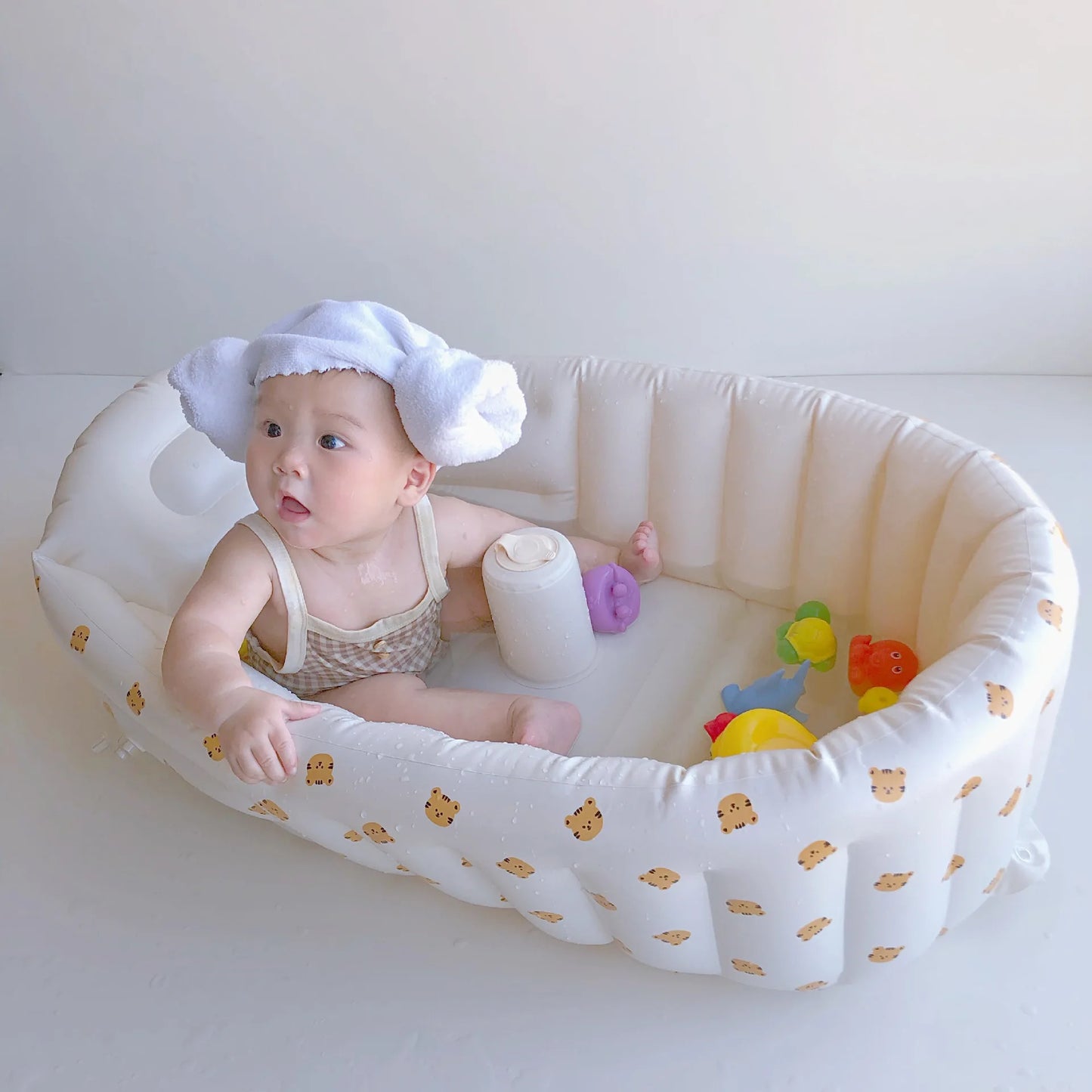 Baignoire Gonflable Bébé Enfant Cartoon Pliable 90x55cm – Portable Intérieur & Extérieur | 0-8 Ans