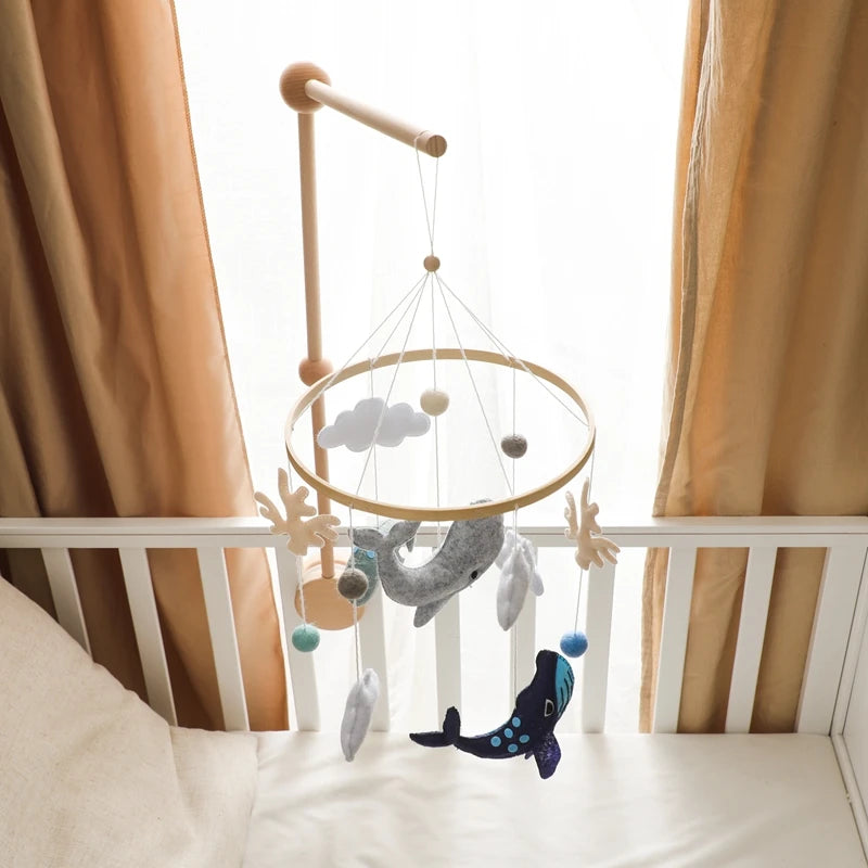 Mobile Hochet Bois & Crochet Bébé – Cloche Lit Étoiles & Pendentifs | Support Nuage | 27 Modèles