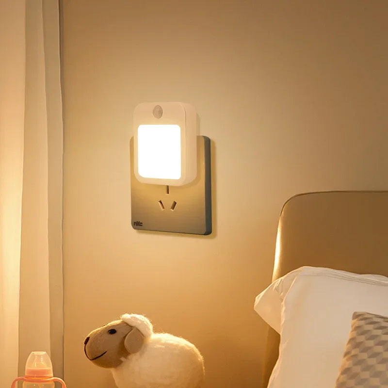 Veilleuse Prise Murale LED Capteur de Mouvement – Lampe Nuit Automatique Chambre Bébé & Enfant