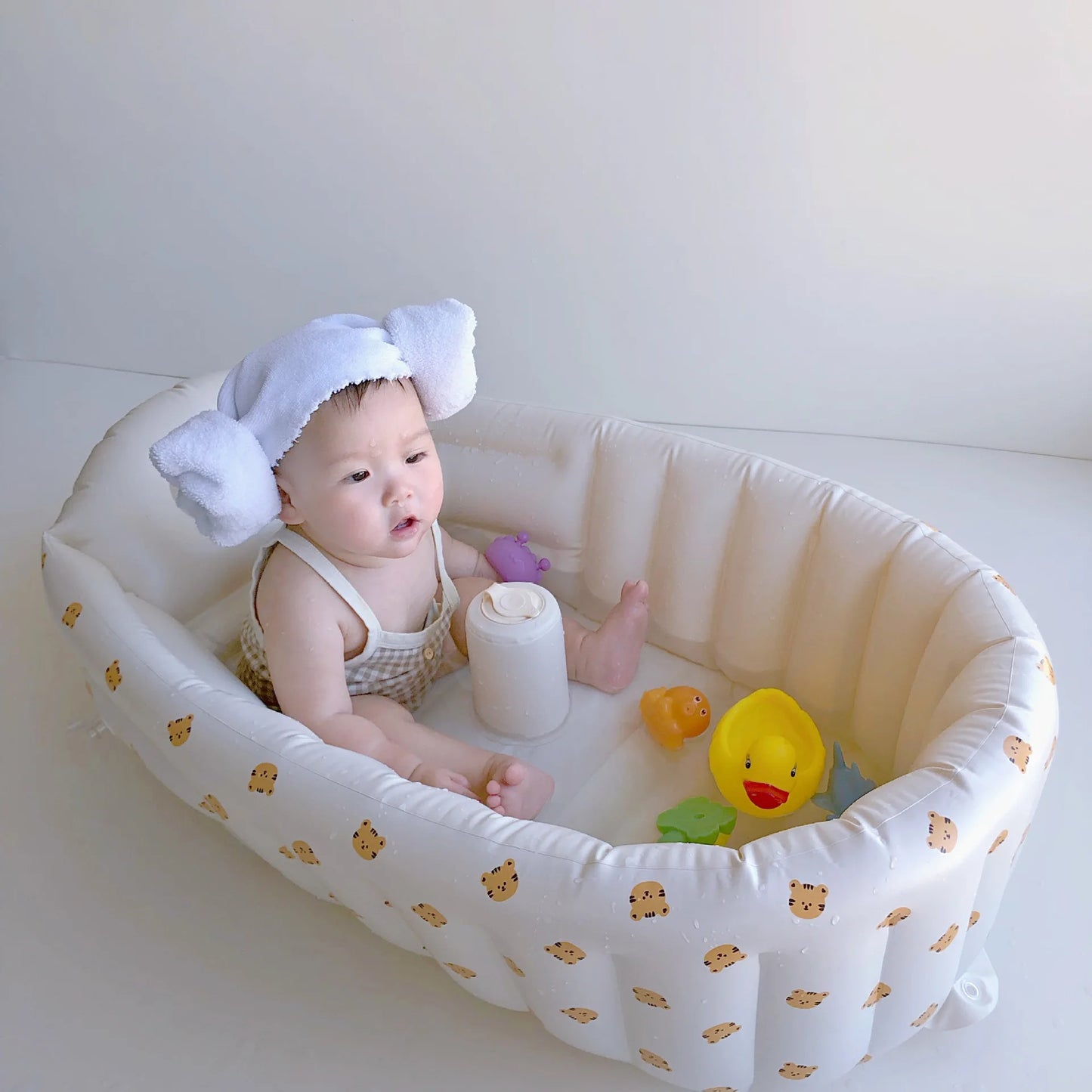 Baignoire Gonflable Bébé Enfant Cartoon Pliable 90x55cm – Portable Intérieur & Extérieur | 0-8 Ans