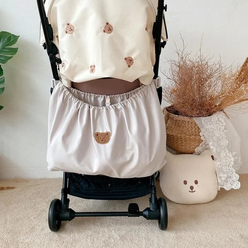 Organisateur Suspendu Bébé – Sac de Rangement Couches & Jouets pour Lit ou Poussette
