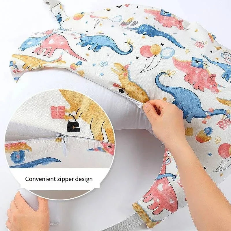 Coussin Bras Allaitement Motif Dinosaure & Animal – Housse Berceau Ergonomique Theraline | Maternité Haut de Gamme