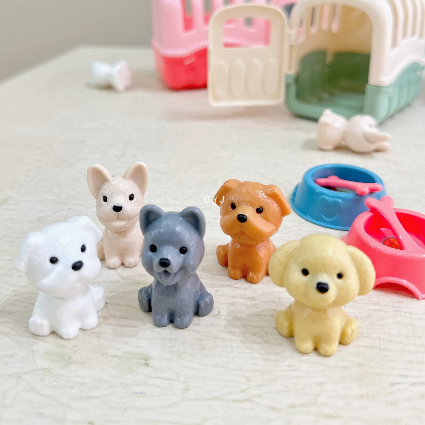 8pcs/set Cute Dog Pet Basket Family Toys Dog Doll Set Dog Cage Toys Scene Playing Toys Christmas Decoration  Gifts