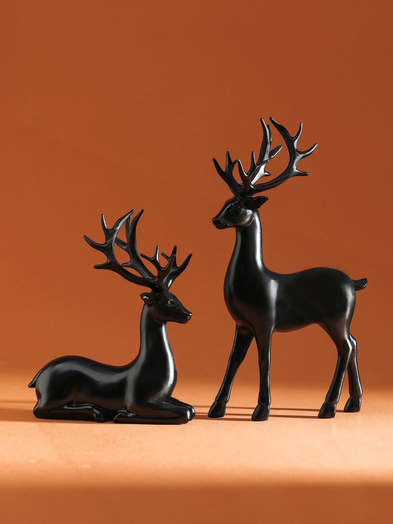 Lot 2 Figurines Renne de Noël – Statuettes Décoratives Rustiques pour Table & Cheminée