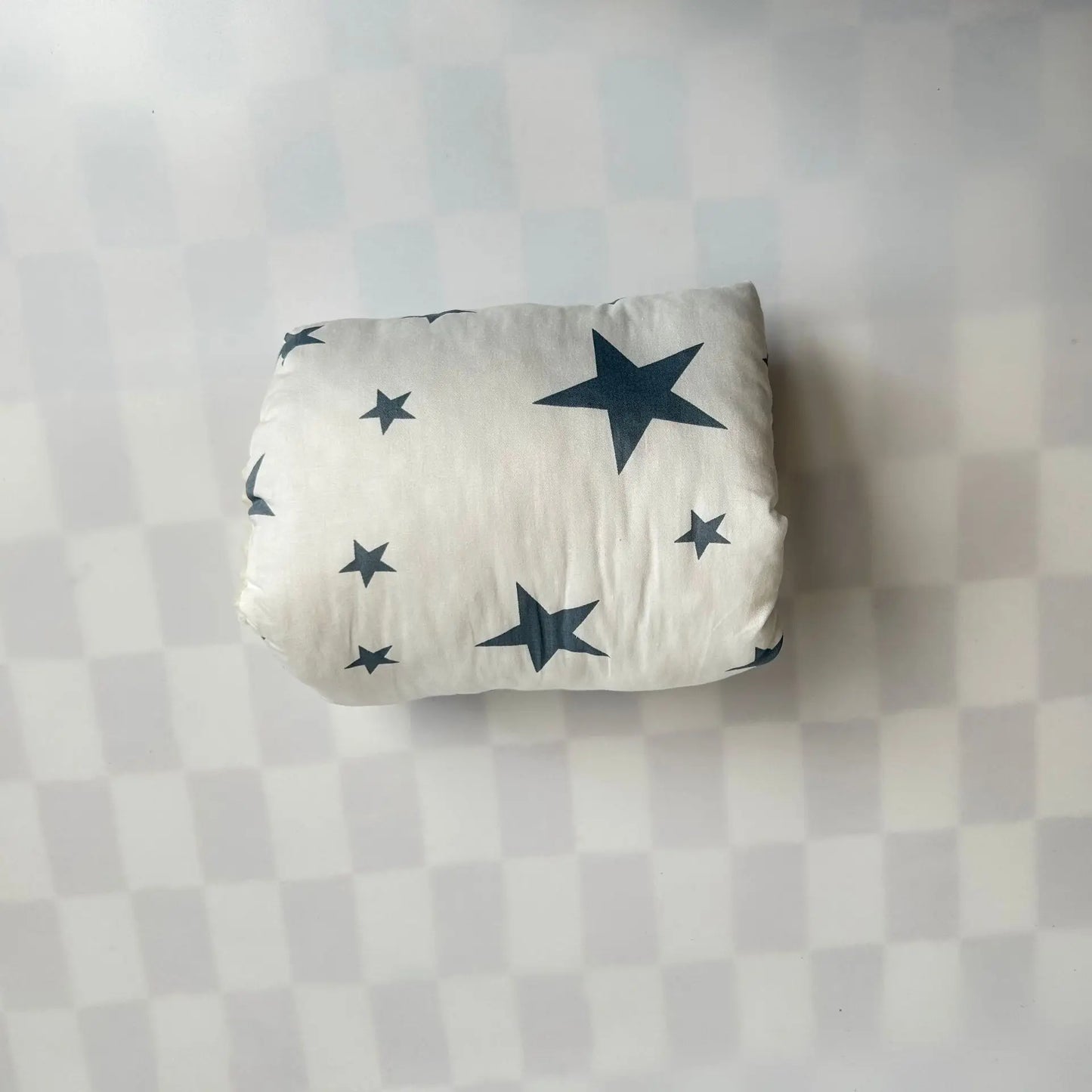 Coussin Allaitement Bras Nouveau-Né – Anti Tête Plate & Soutien Brassard | Maternité Doux 0-6 Mois