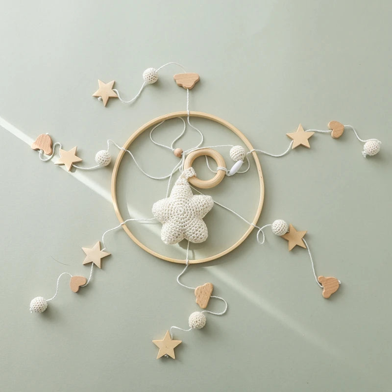 Mobile Hochet Bois & Crochet Bébé – Cloche Lit Étoiles & Pendentifs | Support Nuage | 27 Modèles