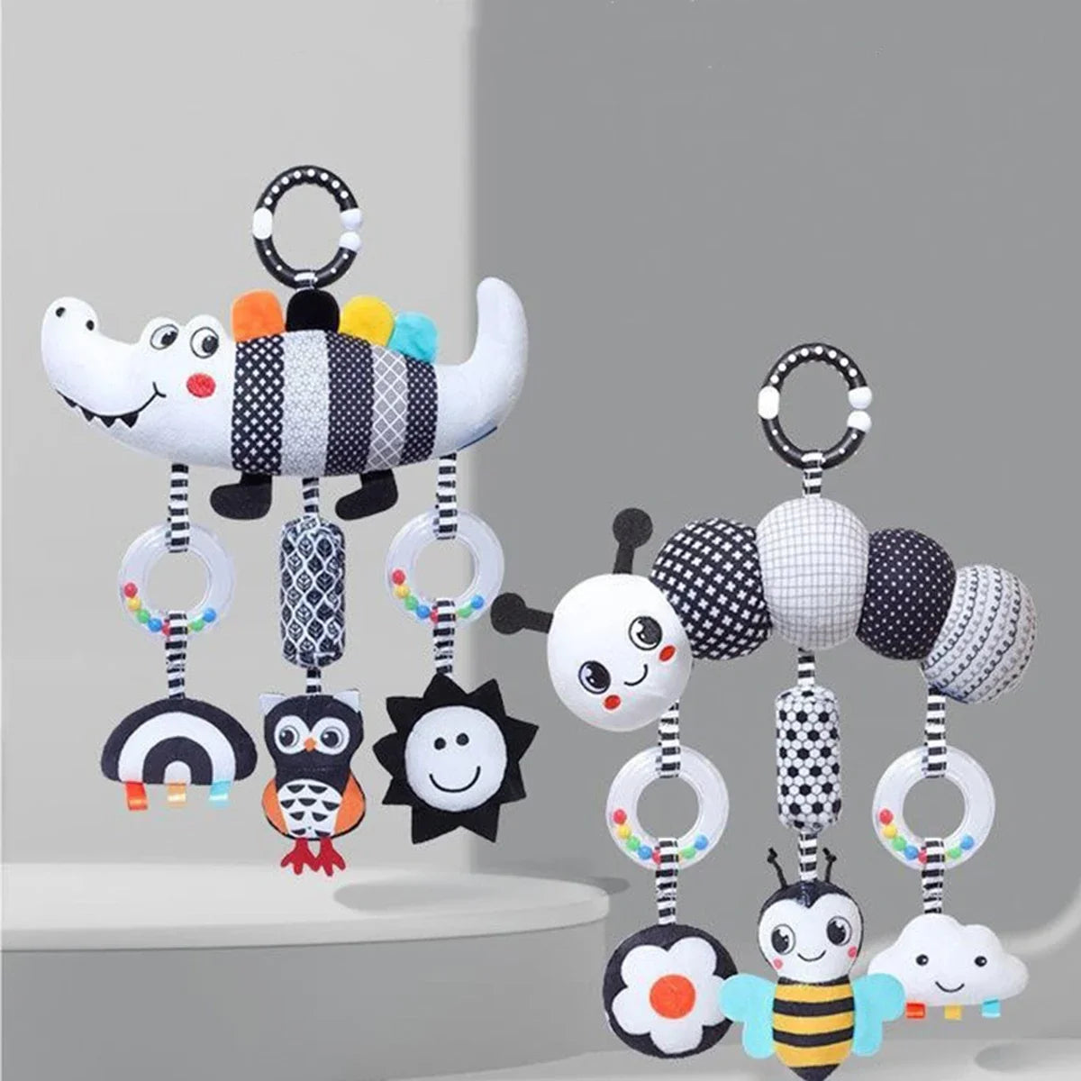Hochet Suspendu Bébé Peluche Animal Noir & Blanc – Poussette Siège Auto Lit Éveil Nouveau-Né 0-36 Mois