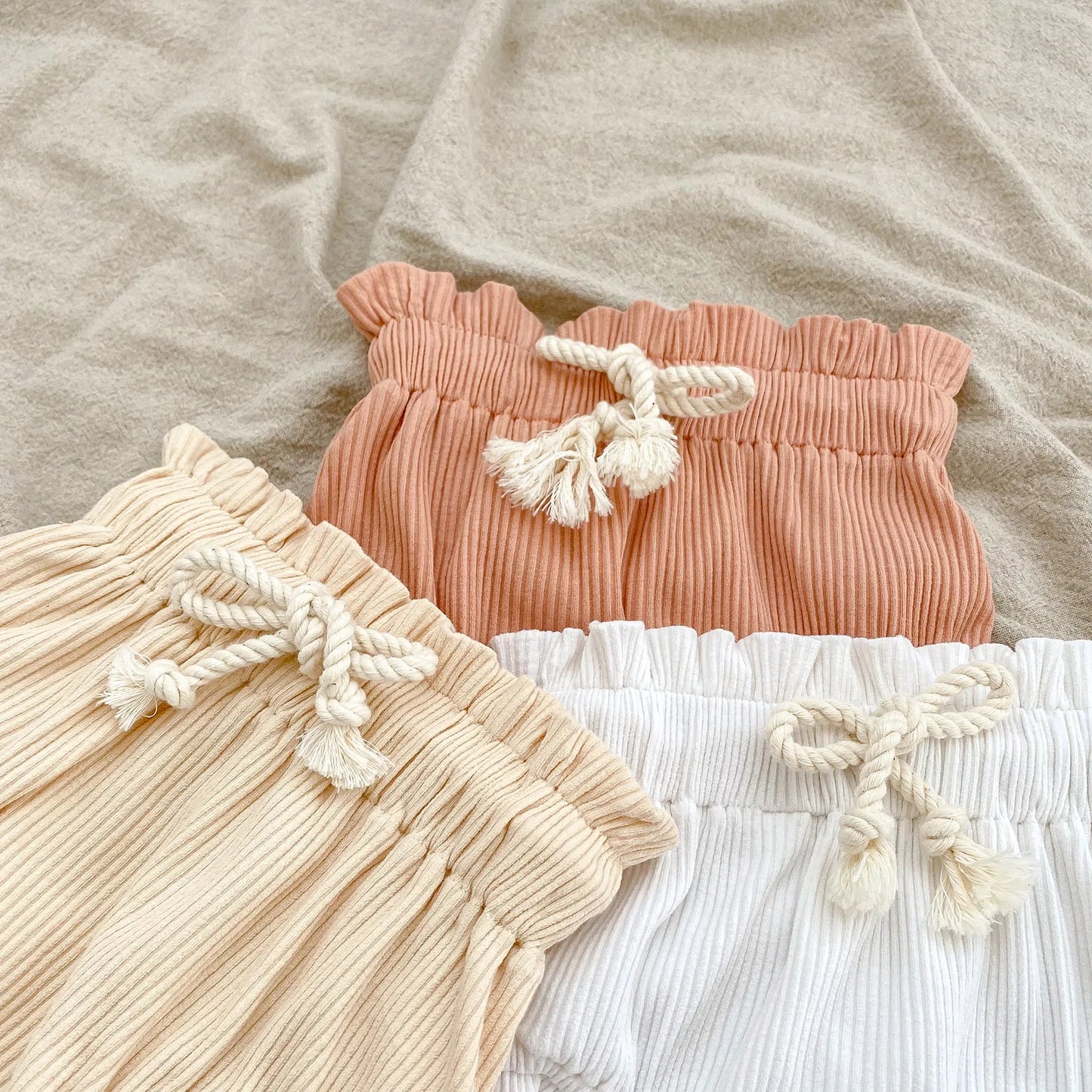 Ensemble bébé fille été — Body Volanté & Short Bloomer 2 Pièces | 0-24 Mois