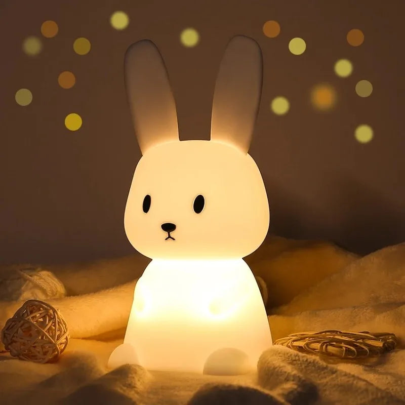 Veilleuse lapin silicone 7 couleurs — LED Rechargeable USB-C Minuterie 3h | Cadeau Naissance Chambre Fille