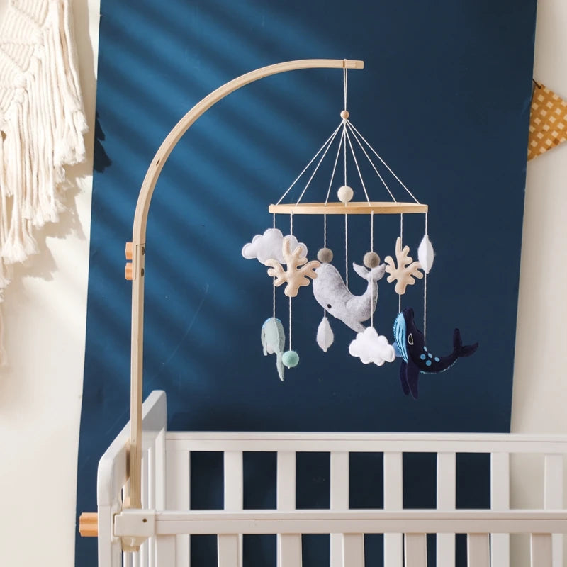 Mobile Hochet Bois & Crochet Bébé – Cloche Lit Étoiles & Pendentifs | Support Nuage | 27 Modèles