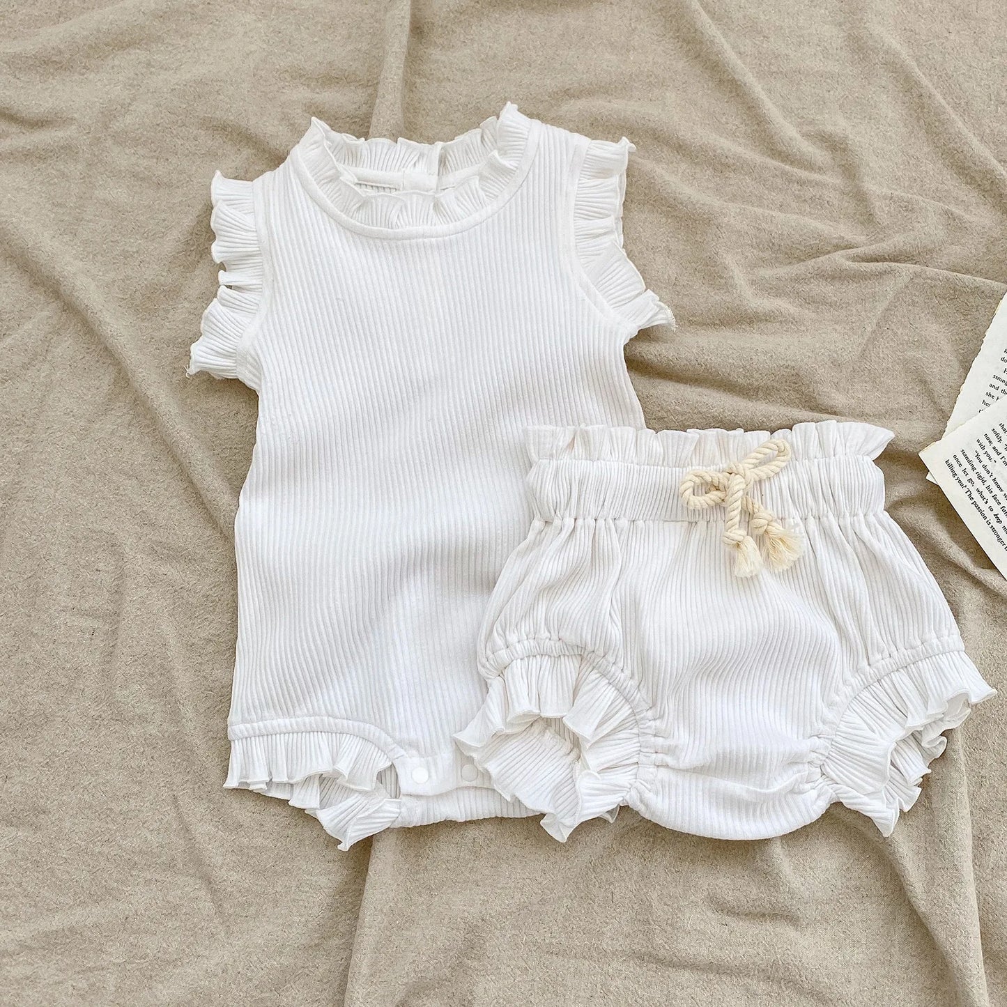 Ensemble bébé fille été — Body Volanté & Short Bloomer 2 Pièces | 0-24 Mois