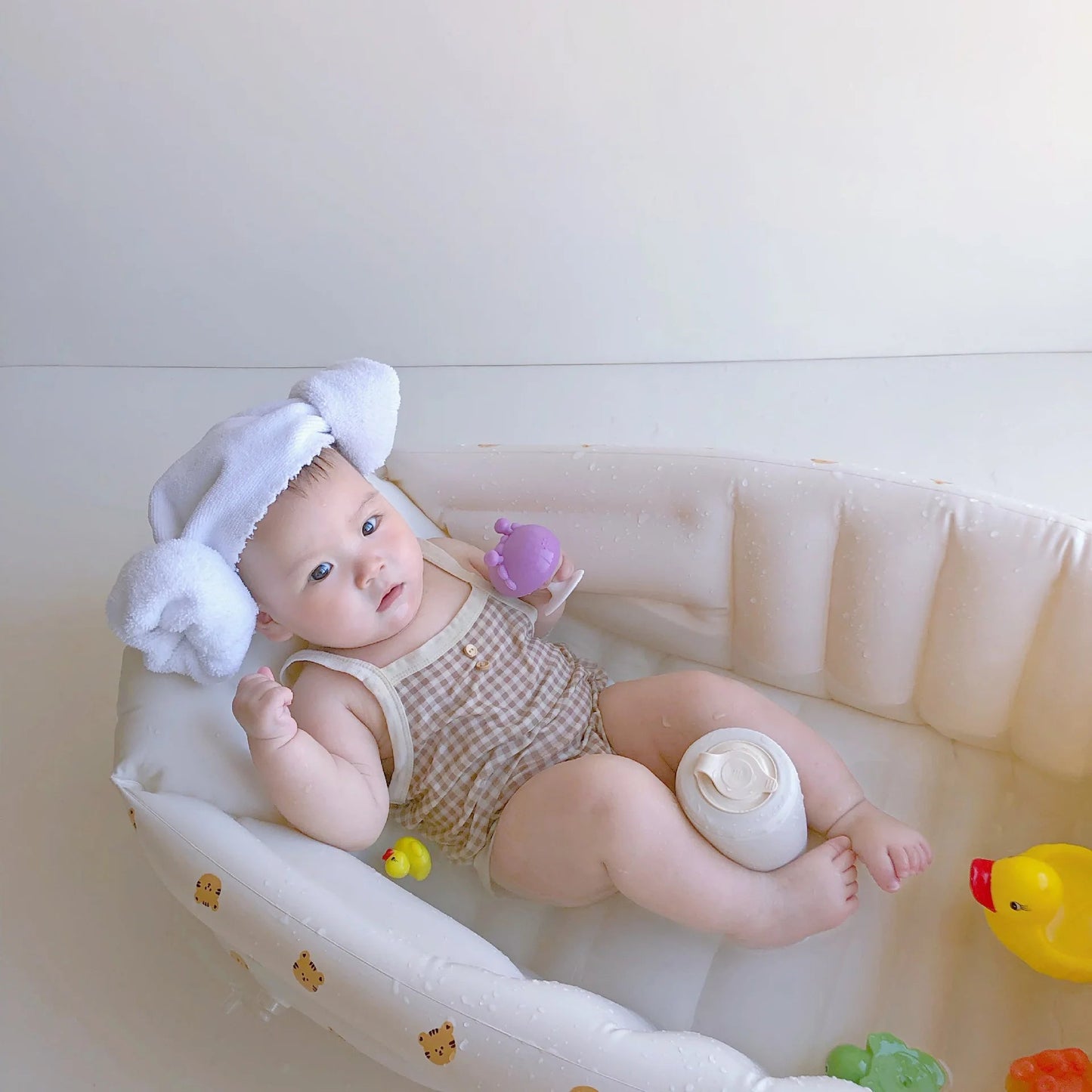 Baignoire Gonflable Bébé Enfant Cartoon Pliable 90x55cm – Portable Intérieur & Extérieur | 0-8 Ans