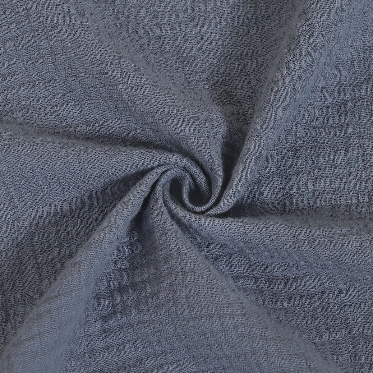 Muslin Nursing Cover — Breathable Apron with Curved Neckline for Discreet Breastfeeding