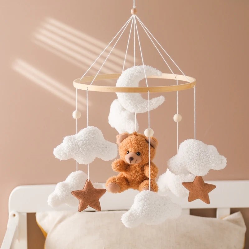 Mobile Lit Bébé Musical et Lumineux – Bois Naturel, Hochet Feutre Doux & Boîte à Musique Nouveau-Né