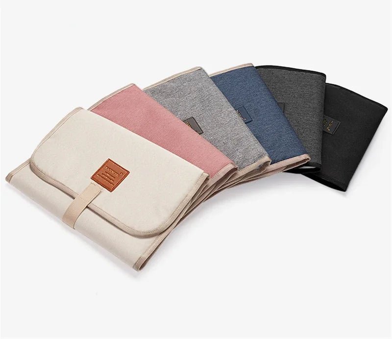 Tapis à Langer Portable Pliable Imperméable – Lavable & Compact | Voyage & Maison | 6 Couleurs